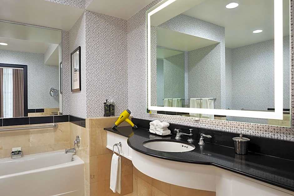 Hyatt Centric Downtown Minneapolis