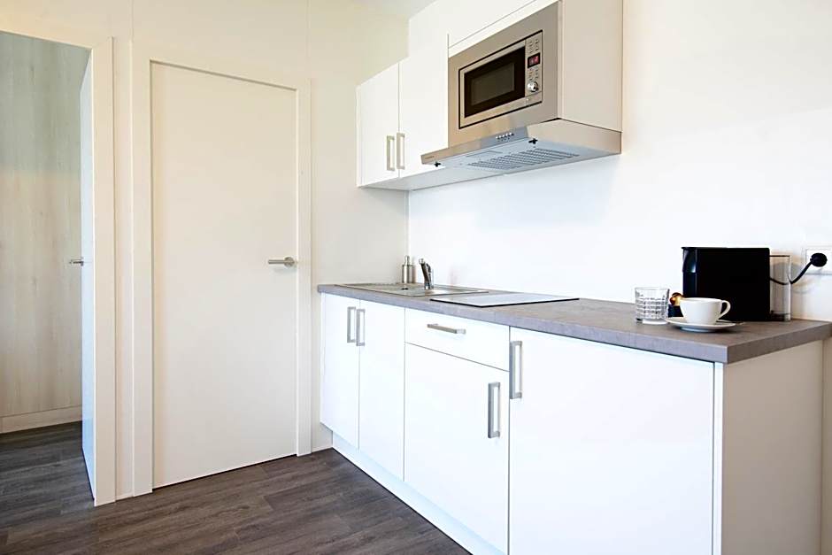 Smart & Stay Aparthotel Saarbrücken Süd - Self-Check-In - Free Parking