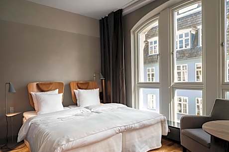 Deluxe Double Room with Panoramic Window
