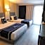 Plus Hotel & Private Transportation İstanbul Airport-By Loft