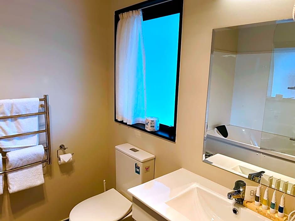 Alpine Glacier Motel