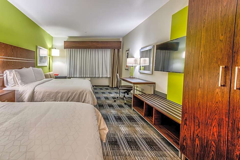 Holiday Inn Express & Suites Dallas NW - Farmers Branch By IHG