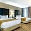 Comfort Inn & Suites Allen Park - Dearborn