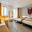 Hotel Busby