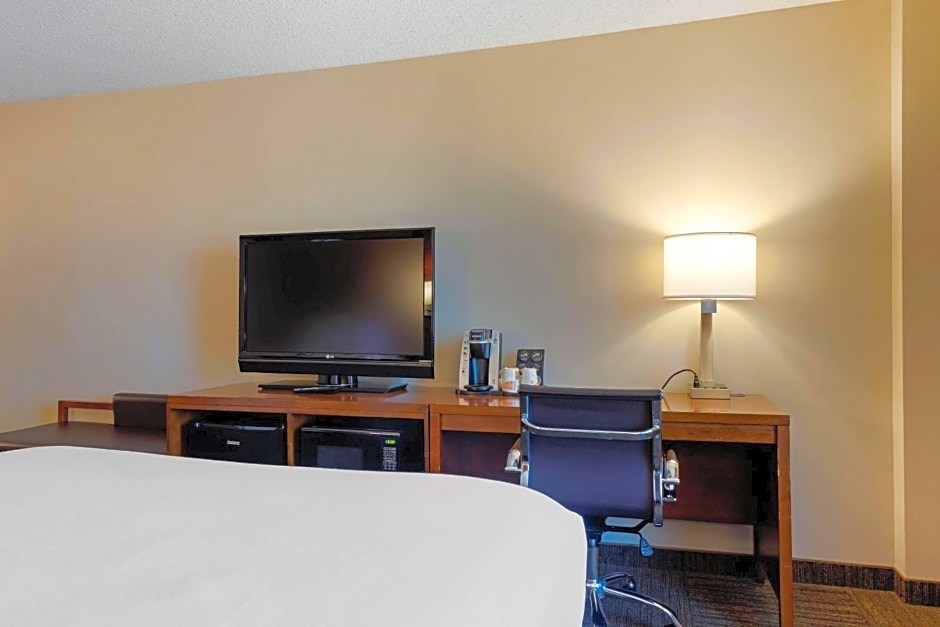 Comfort Inn & Suites Presidential