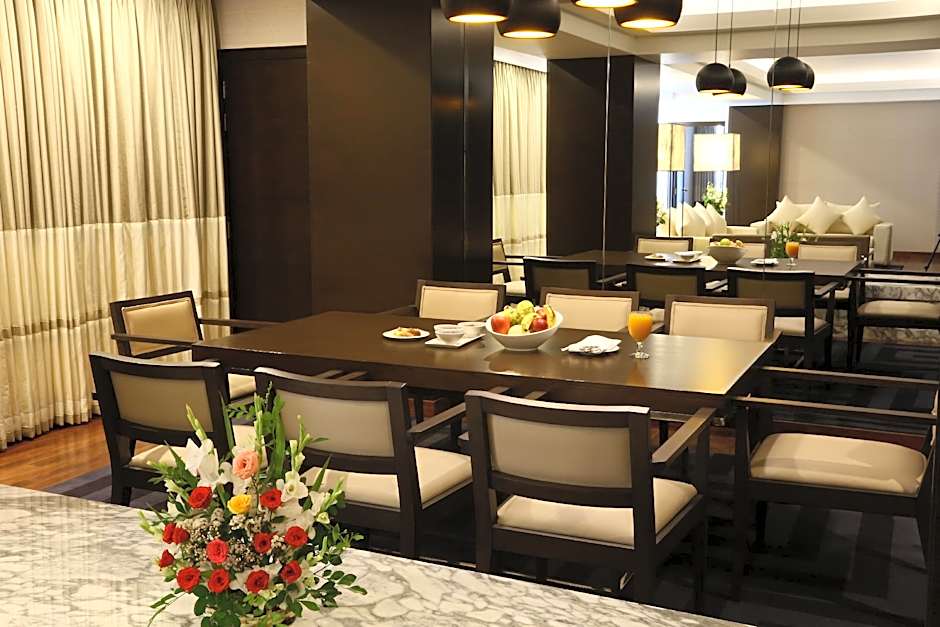 Avari Tower Karachi