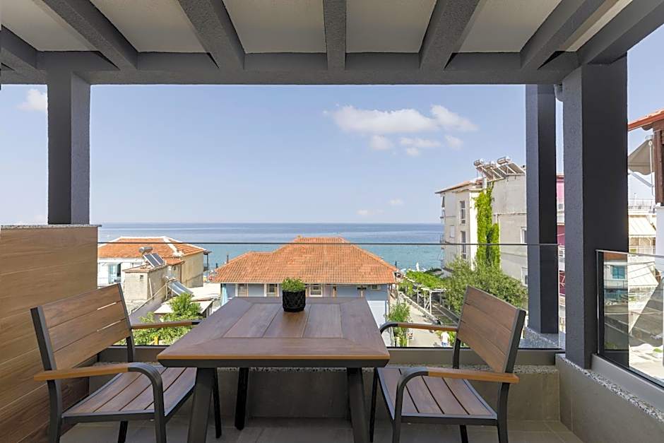 Costa De Luxe Suites