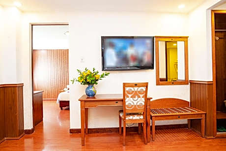 Superior Family Room - B