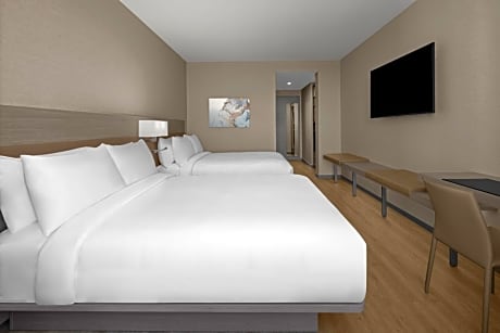 Guest Room with 2 Queen Bed, Pool View