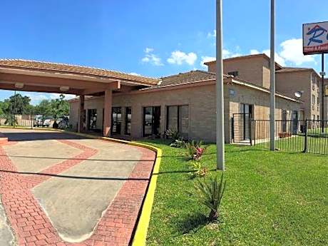 Relax Inn Channelview