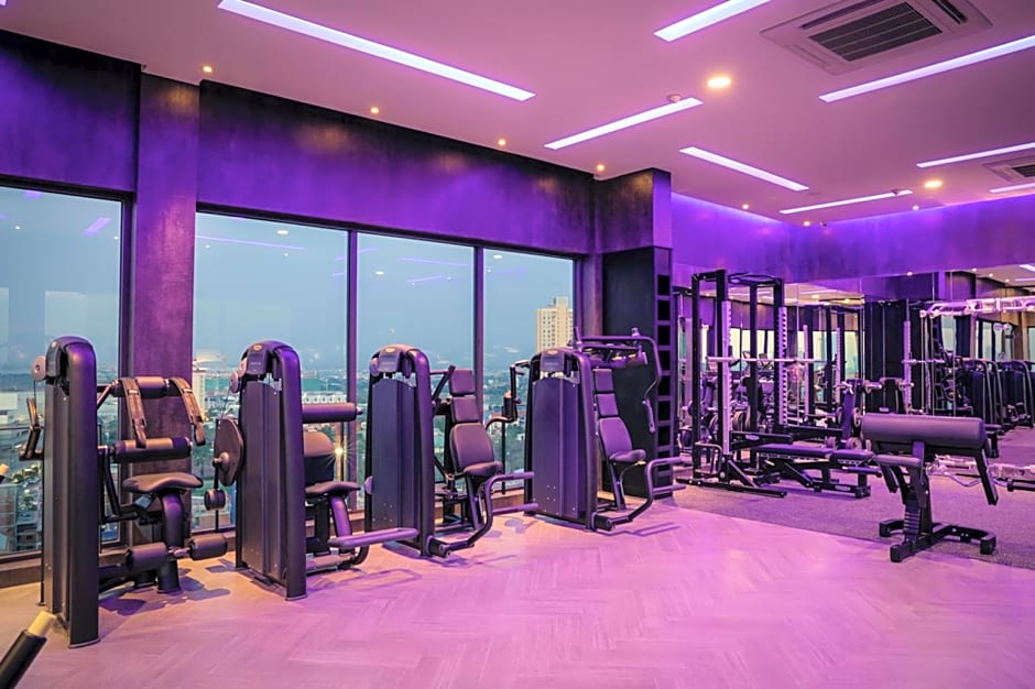 One Residence Hotel & Apartment