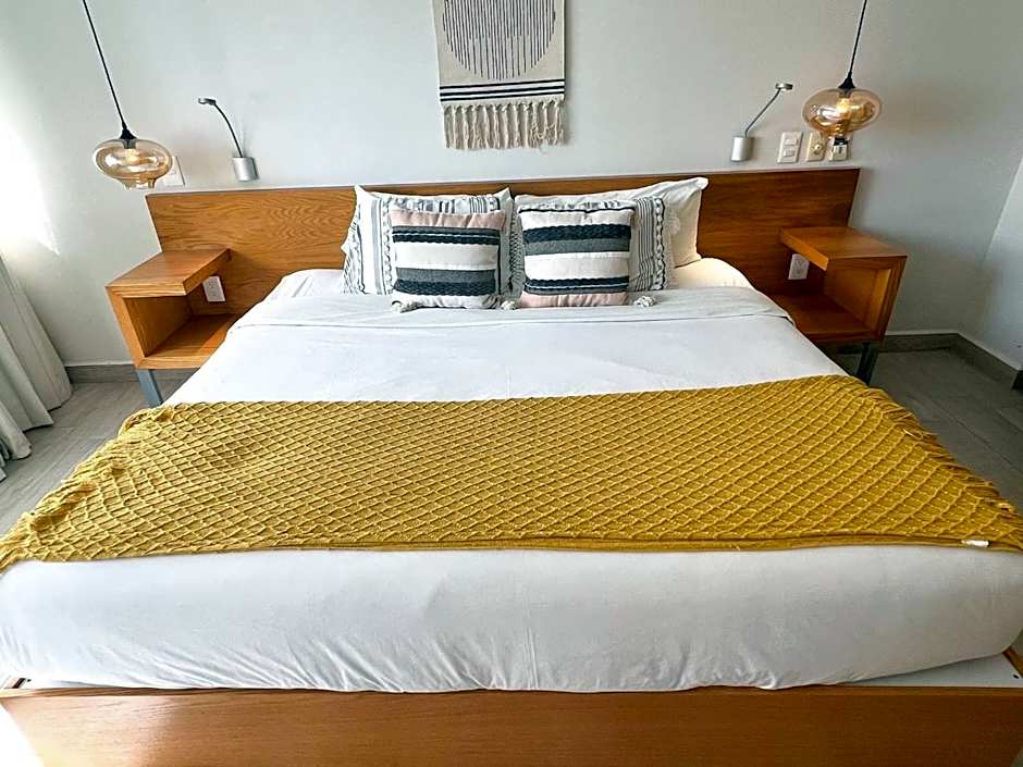 Opal Suites Apartments