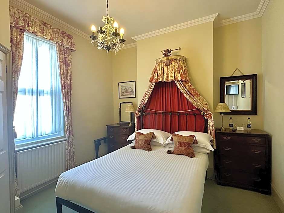 Albert & Victoria Guest House