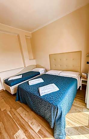 Comfort Quadruple Room