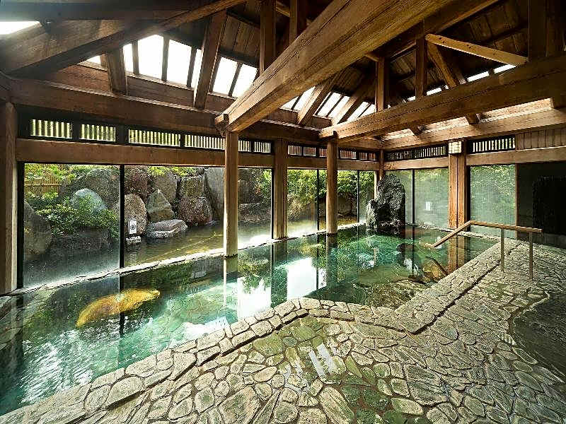 Yuraku Hotel