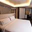 Master Porto Alegre Hotel - Av Carlos Gomes, Proximo ao Consulado Americano