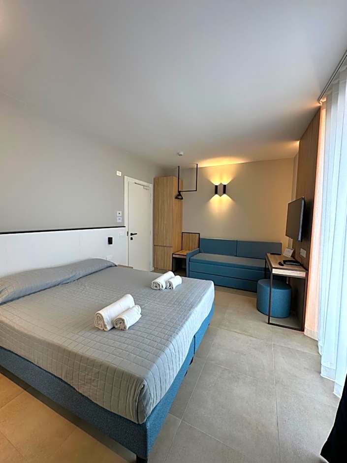 Petit Hotel
