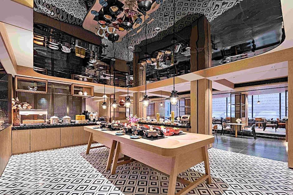 Novotel Nantong Center