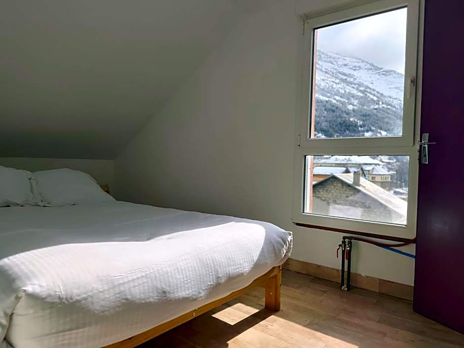 Ice Rock Hotel