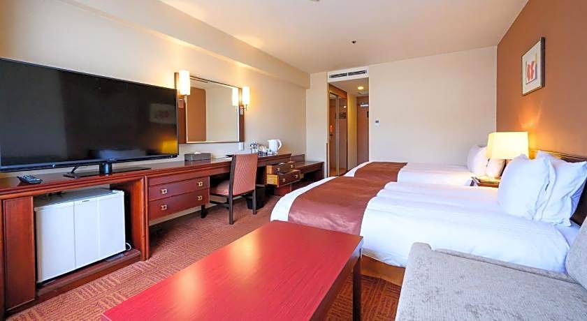 Fukuyama New Castle Hotel