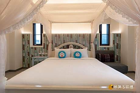 Deluxe Double Room with Shower