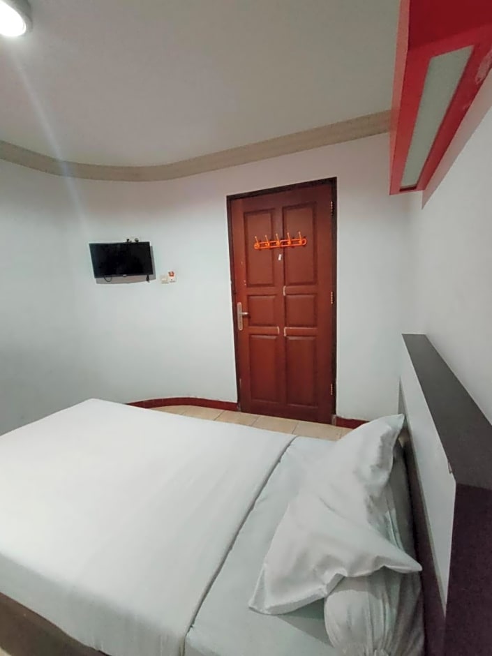 Hotel Riverside Manado