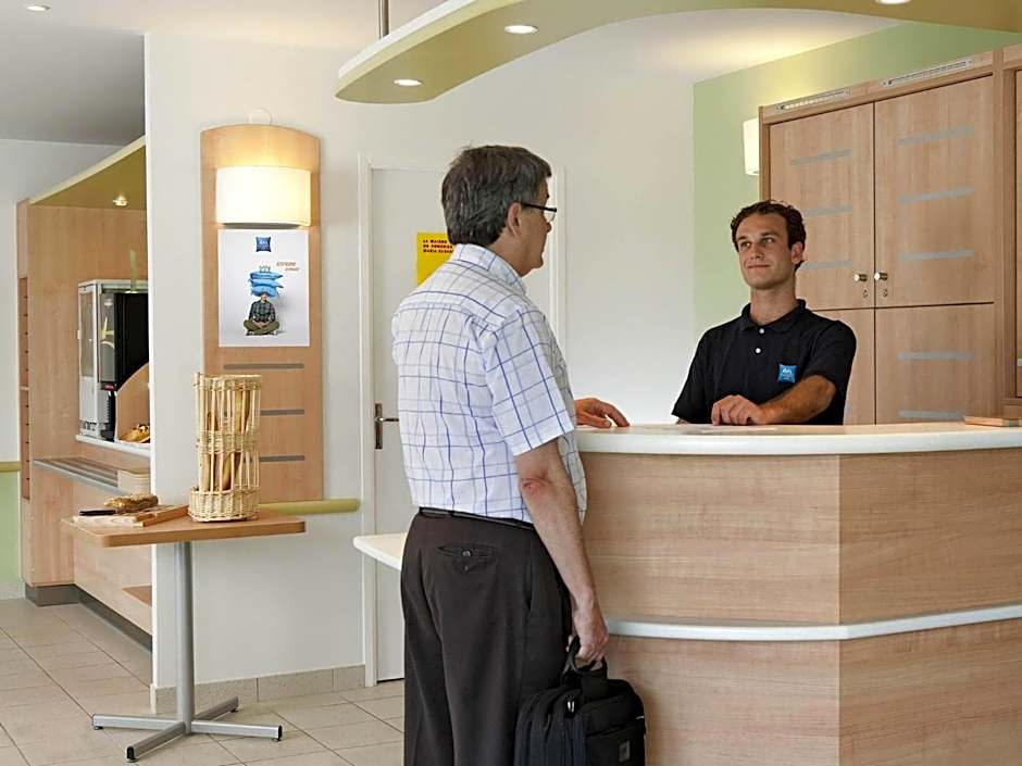 ibis budget Duisburg City am Innenhafen