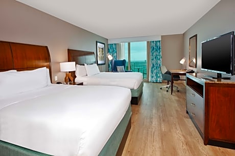 2Q Oceanfront Premium W/In-Room Drinks-Snacks