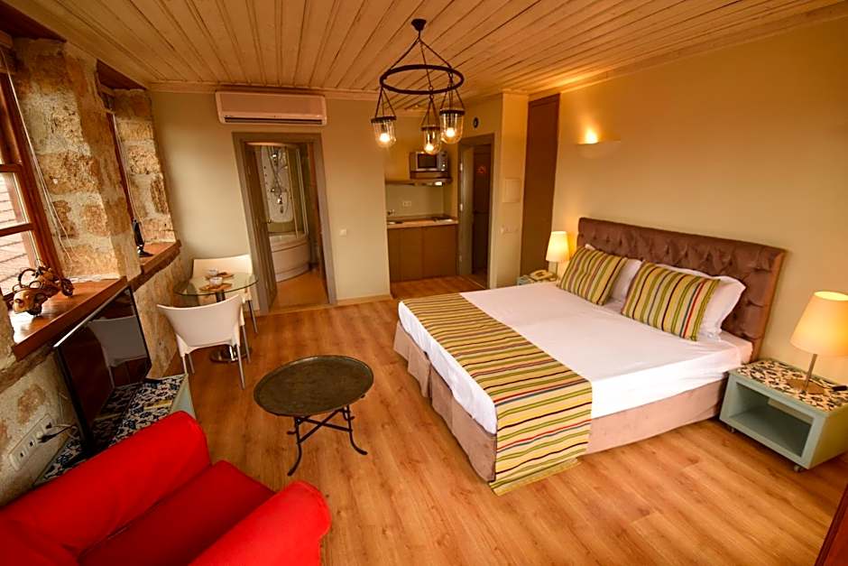 Alp Pasa Gazetta - Special Class