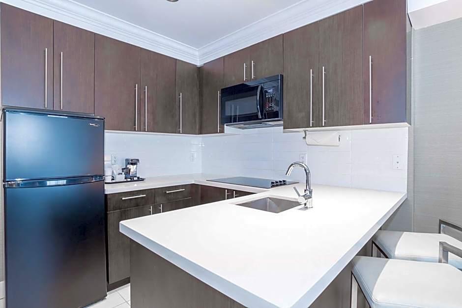 Sandman Signature Kamloops Hotel