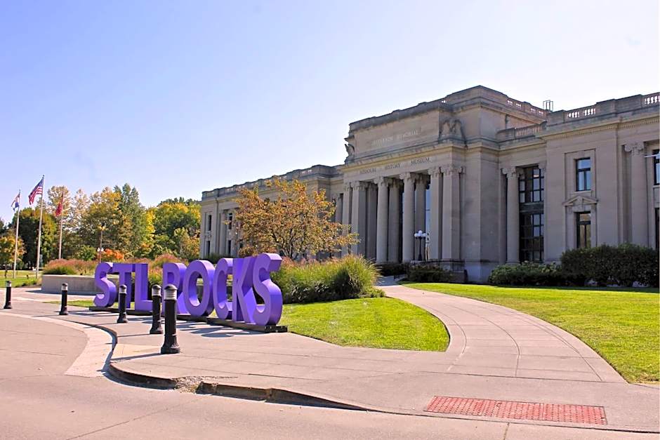 Marriott St. Louis Grand
