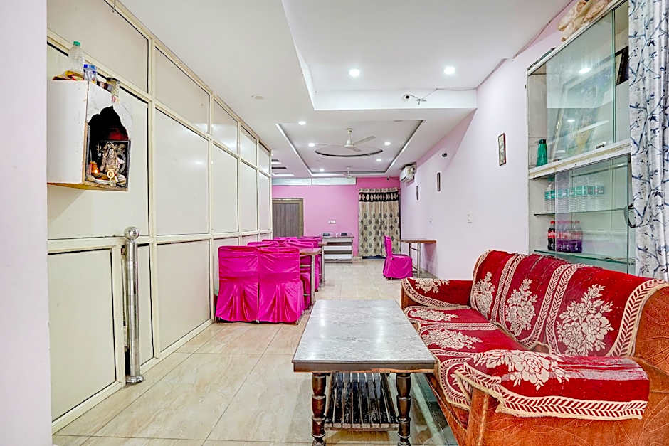 Super Hotel O Zirakpur City Court Complex Formerly The Platinum