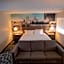 Clarion Pointe Indianapolis Airport