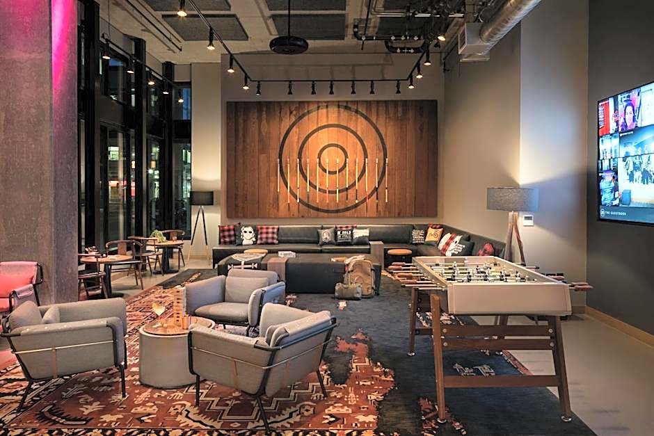 Moxy by Marriott Seattle Downtown