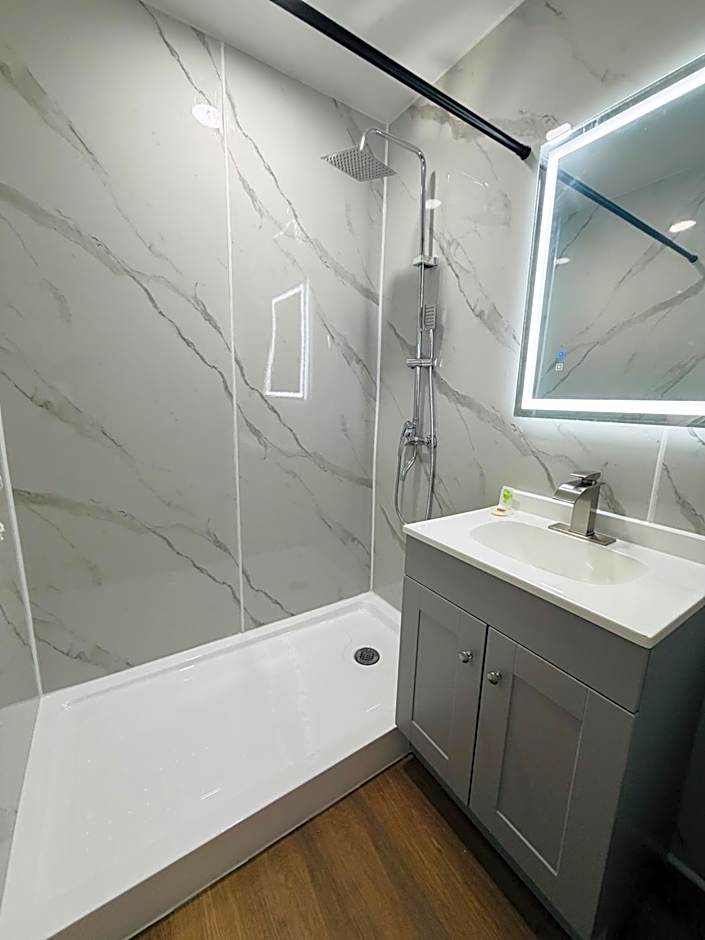 AC Suites