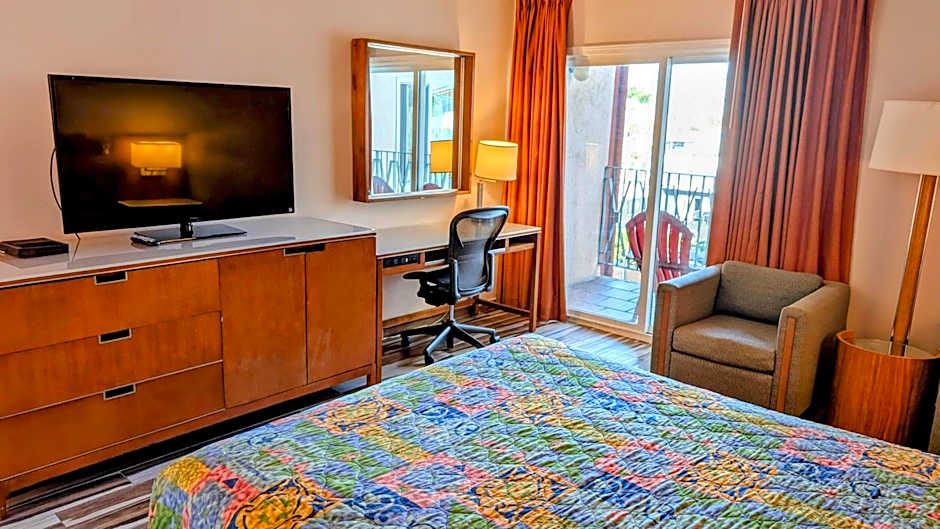 Royal Century Hotel at LAX