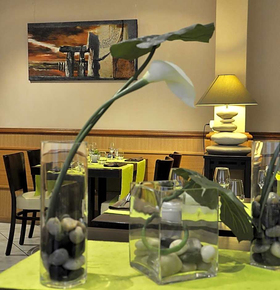 Logis Hotel Restaurant du Midi - Rodez Centre