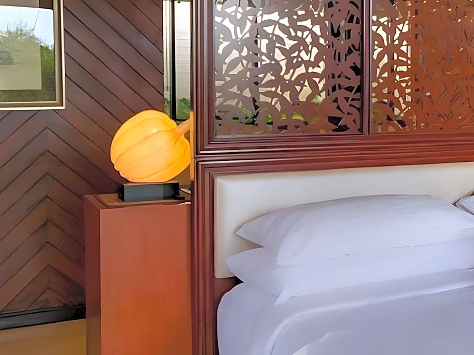 Airis Luxury Villas & Spa
