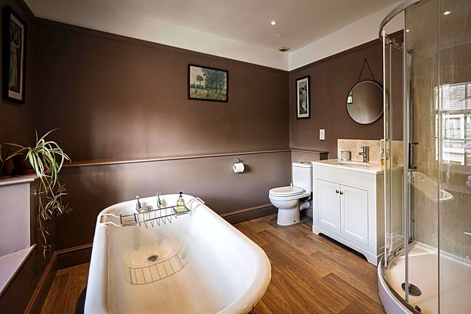 The Oakhill Inn