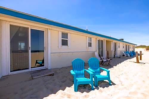 Dolphin Oceanfront Motel - Nags Head
