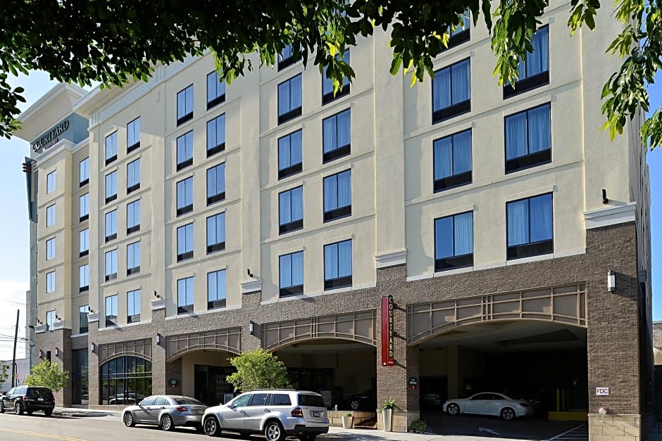 Courtyard by Marriott Wilmington Downtown/Historic District