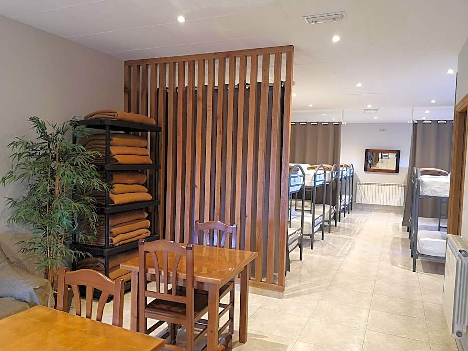 Albergue Restaurante Casa Herminia