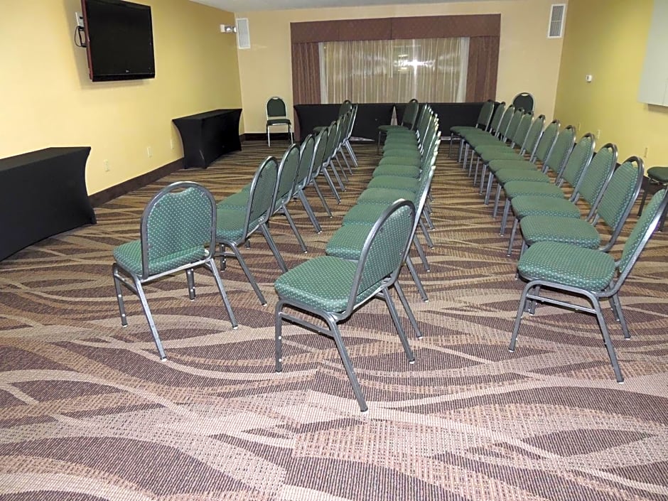 Holiday Inn Express Trussville By IHG
