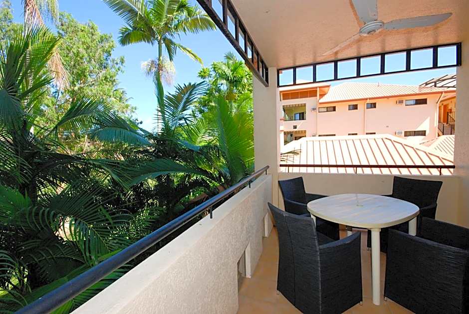 City Plaza Apartments