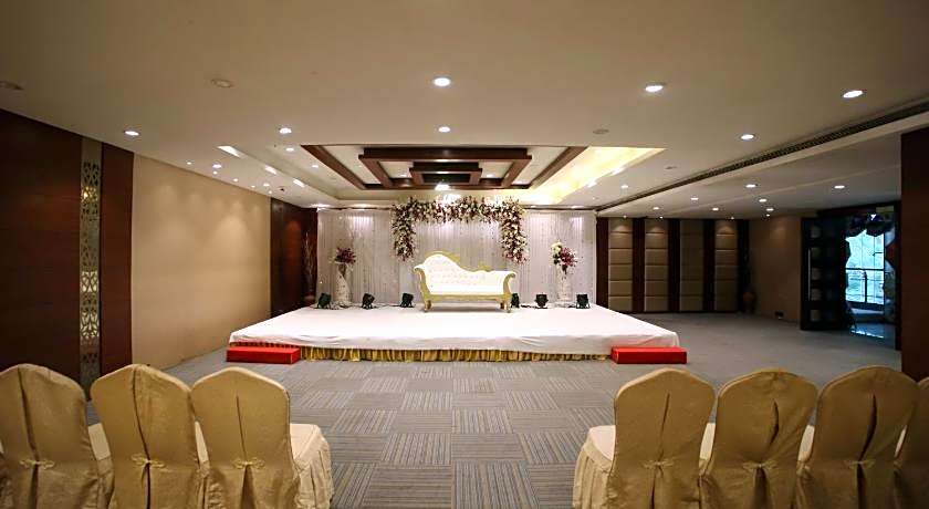 The Byke Suraj Plaza Veg Hotel, Thane