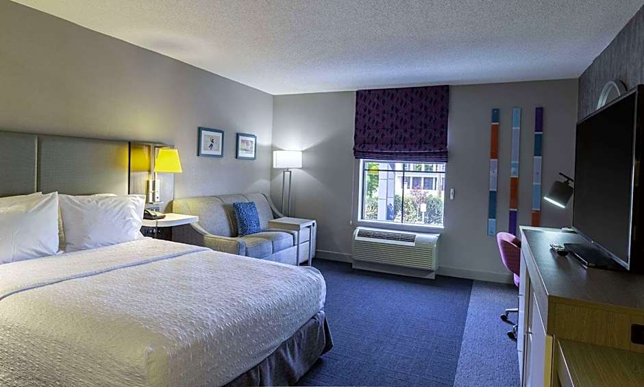 Photo 1 of 8 of 1 Queen Bed, Hearing/Mobility Accessible, Roll in Shower