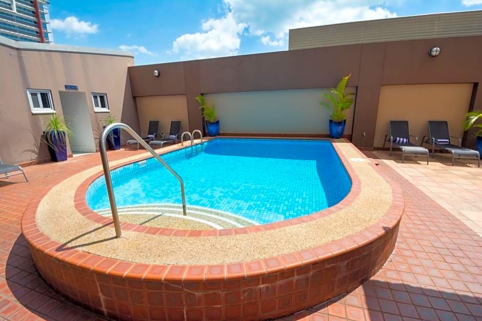 Rydges Darwin Central