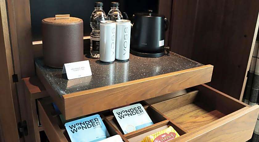 Flow and Co. Qingdao, Autograph Collection