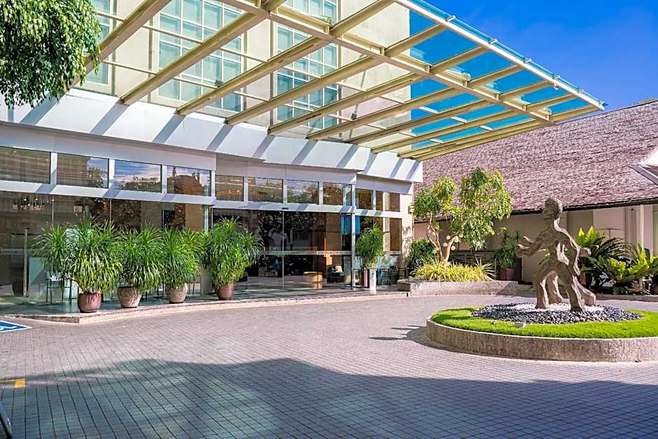 The Waterfront Hotel