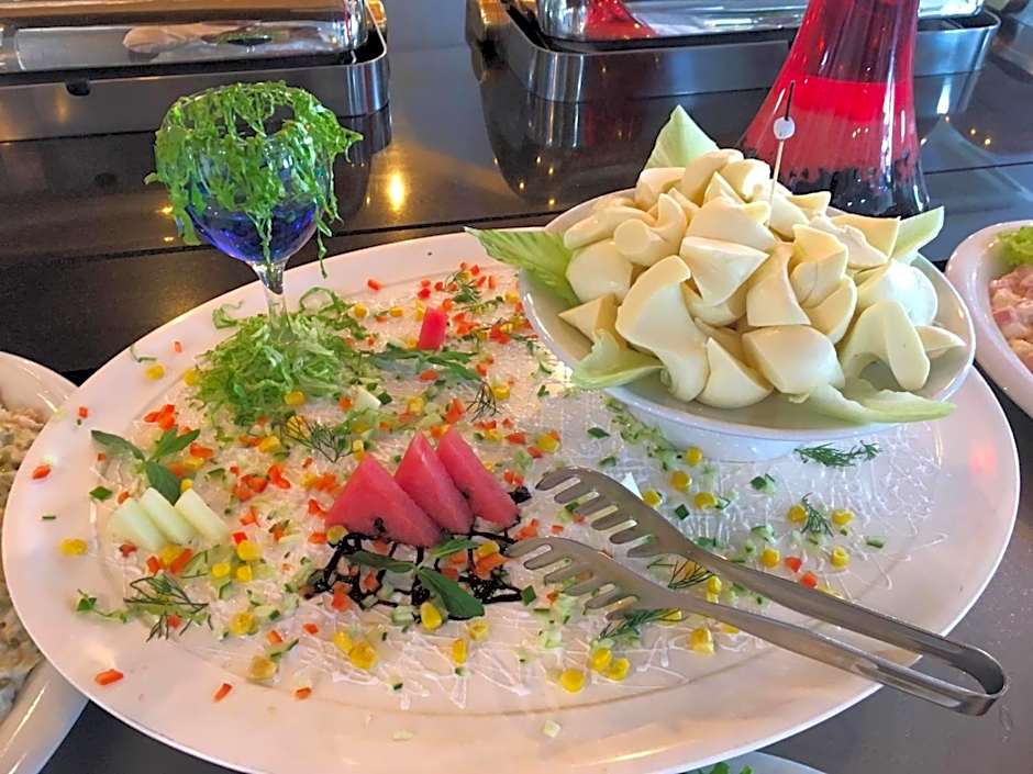 Carpediem Diamond Hotel